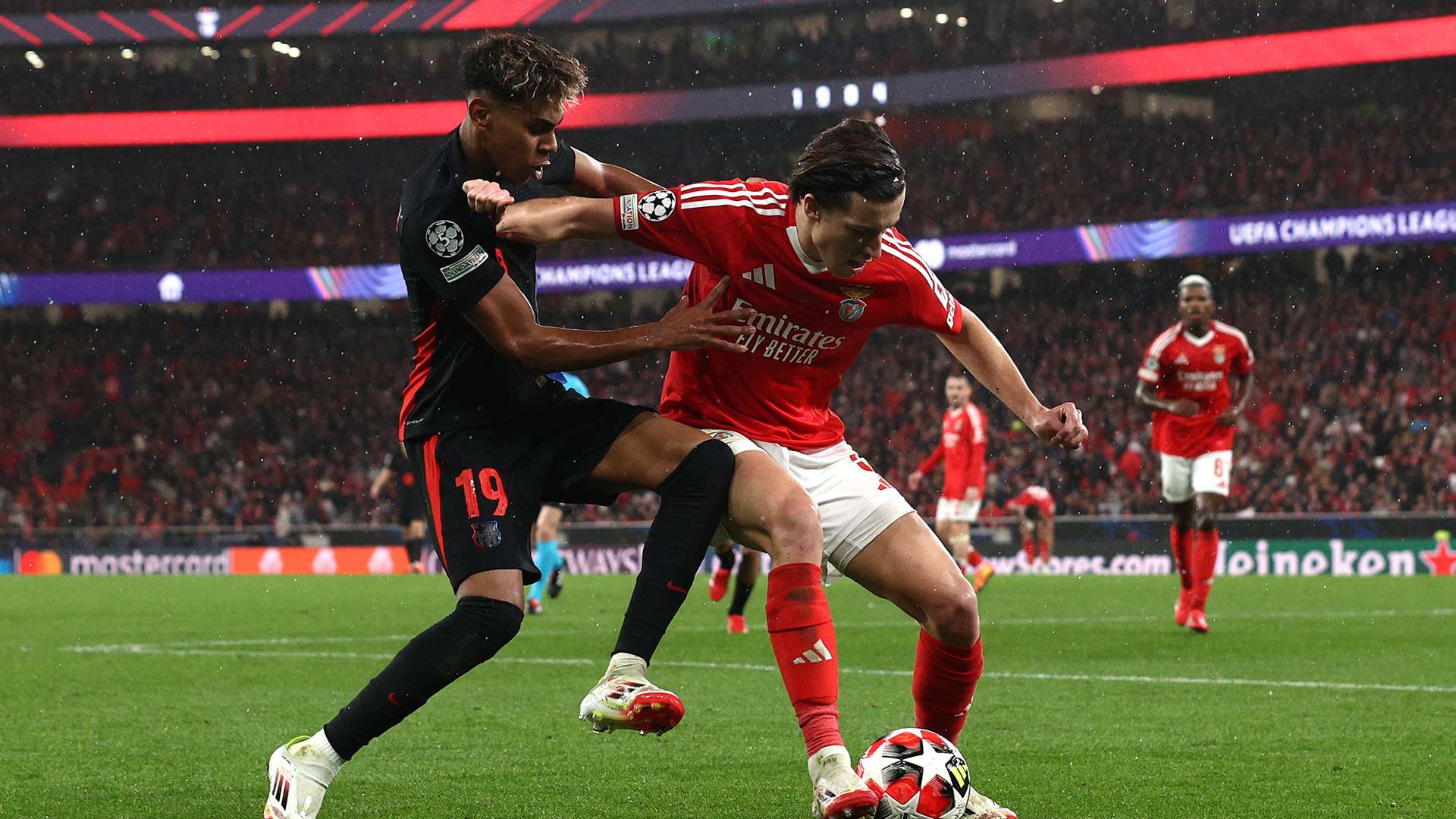 梅西与莫德里奇的关系揭秘以及莫德里奇的颜值评价分析